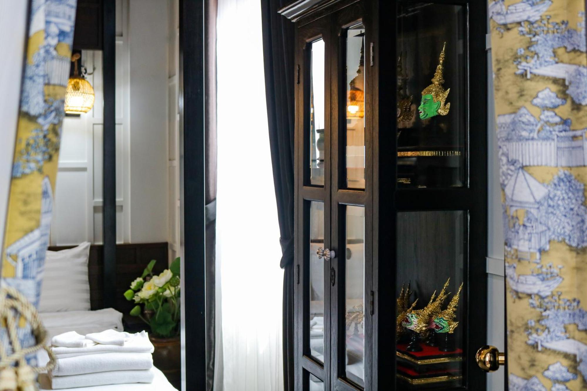 De Phanakron Boutique Hotel Bangkok Exterior foto